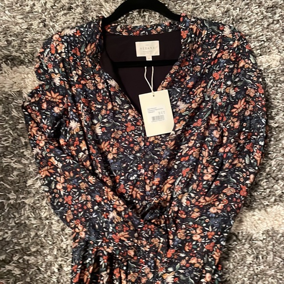Sezane Dresses & Skirts - Exquisite Sezane Clemence bottom down midi dress-NWT- size 4